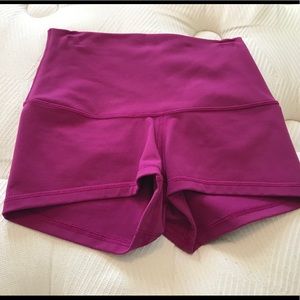 Lululemon boogie shorts / high waisted roll down